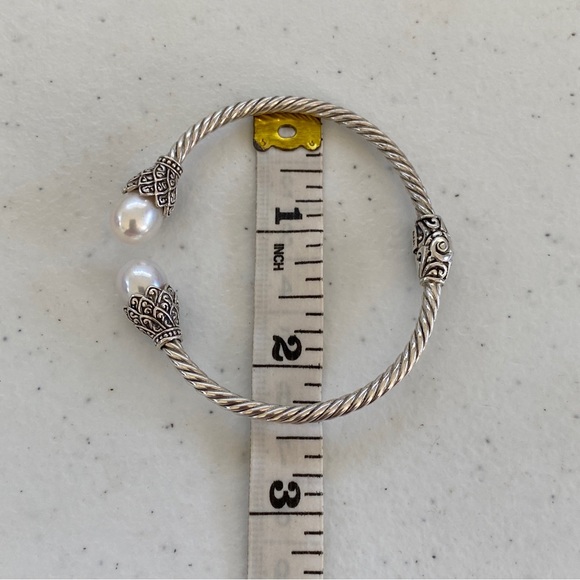 Sarda Artisan Bali Sterling Hinged Silver Twist Cuff Bracelet with Pearl Ends - Picture 8 of 9